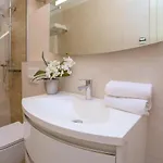 Dvor Apartment