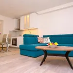 Dvor Apartment Split