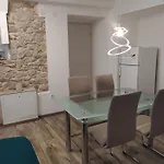 Dvor Apartment