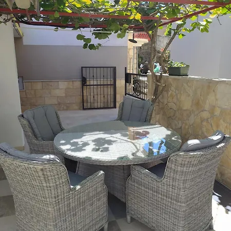 Apartamento Dvor *