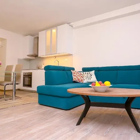 Dvor Appartement Split