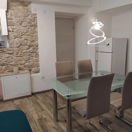 Dvor Apartment