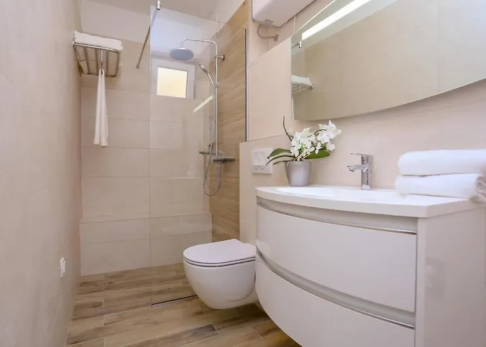 Appartement Dvor Split